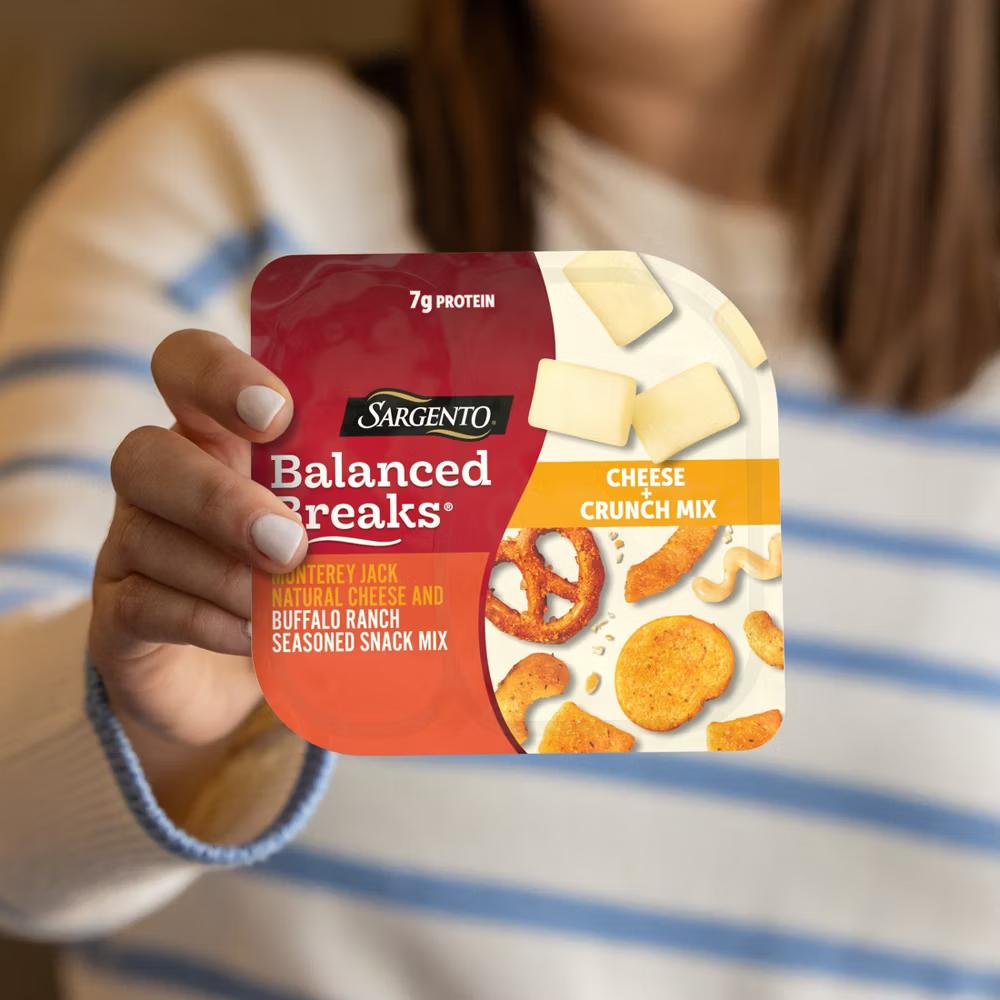 Sargento Balanced Breaks Crunch Mix, Monterey Jack Cheese, Buffalo Ranch Snack Mix - 4.5oz/3ct: 7g Protein - Image 4