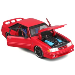 1:24 Diecast - 1993 Ford Mustang SVT Cobra Red, Classic Muscle Model Car