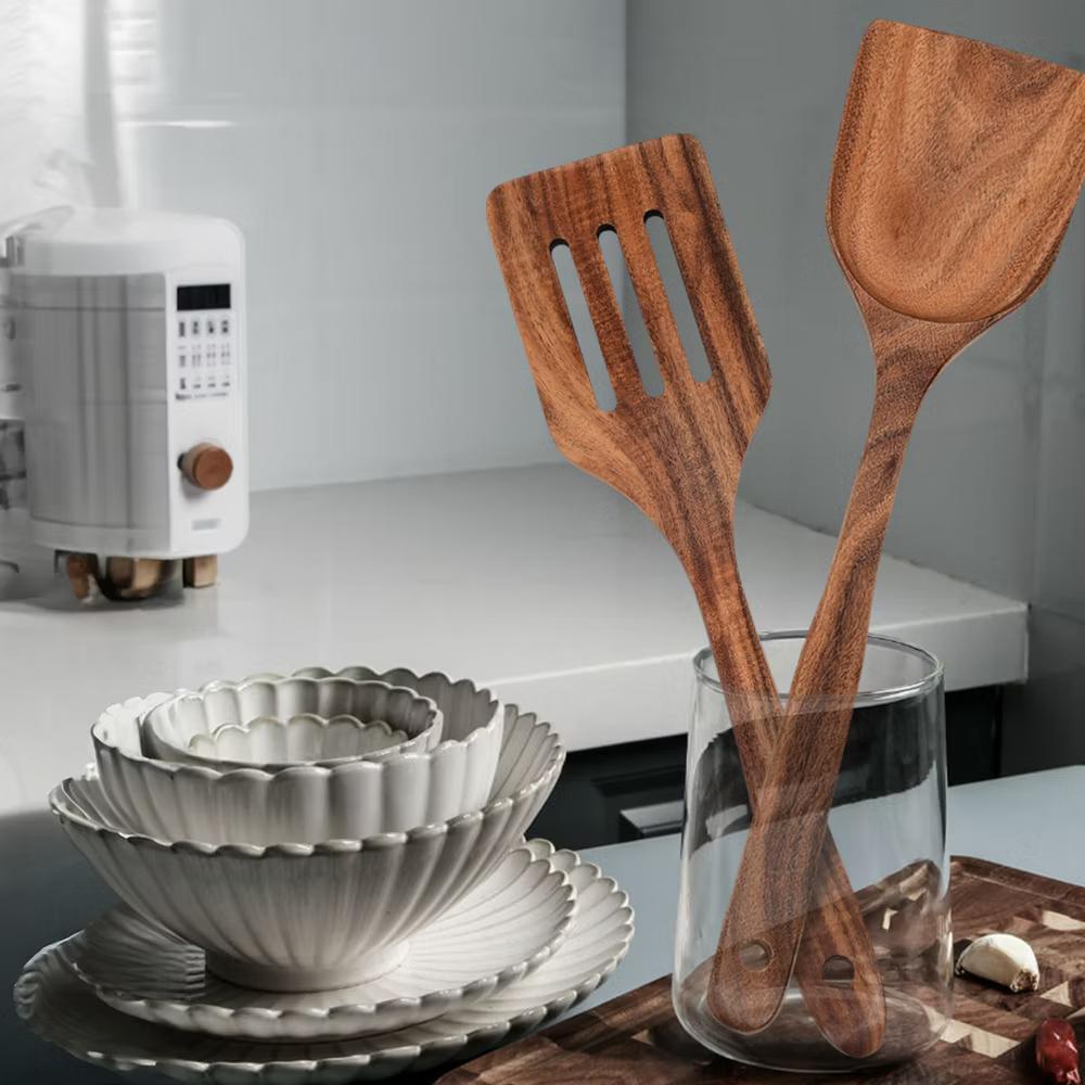 7 Piece Elegant Wooden Kitchen Utensils Set - Image 3
