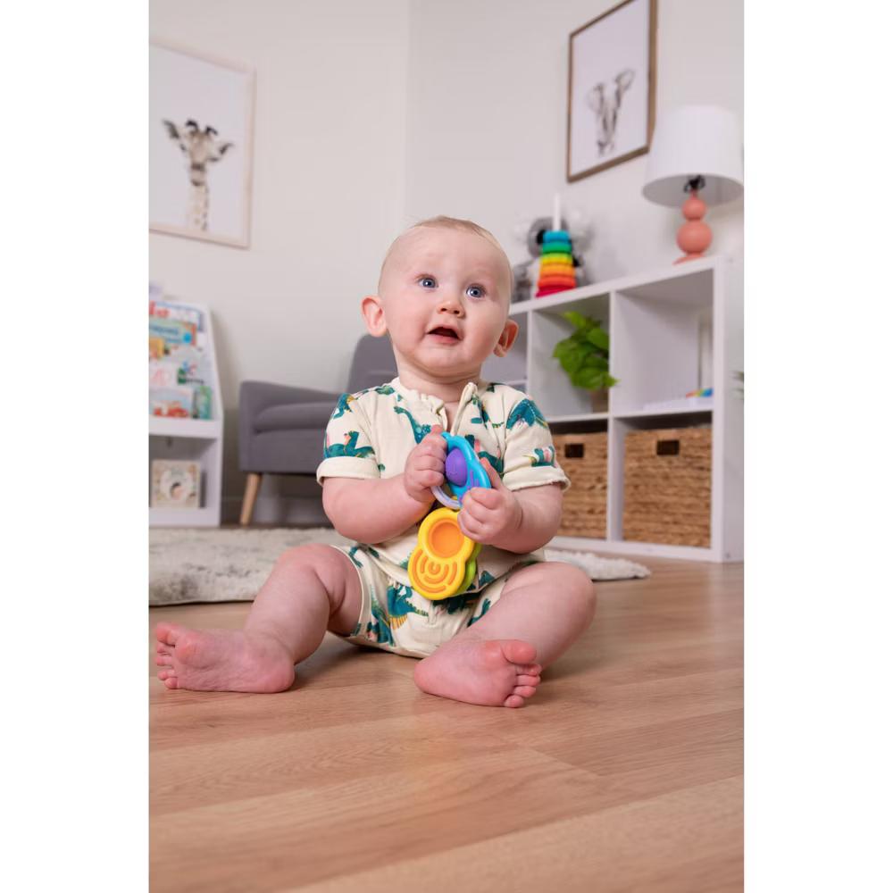 Dimpl Clutch Sensory Toy on a Key Ring - Image 5