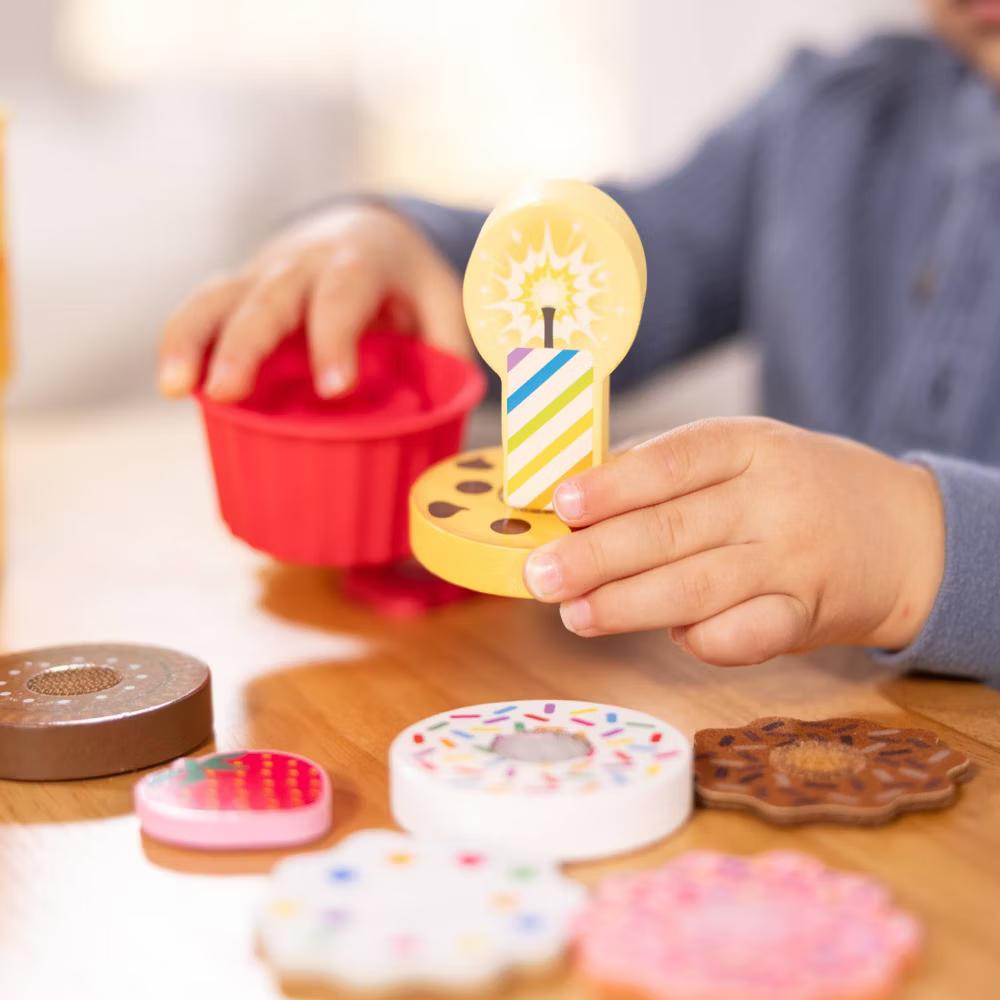 Play to Go 2-Pack: Cake and Cookies And Ice Cream, Play Food Travel Toys - Image 3