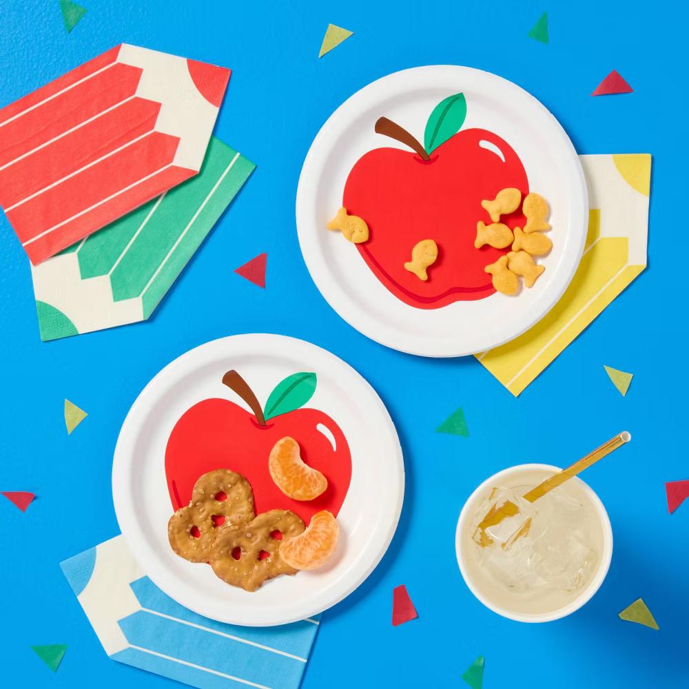 20ct Round Apple Classroom First Day of School Snack Paper Plates