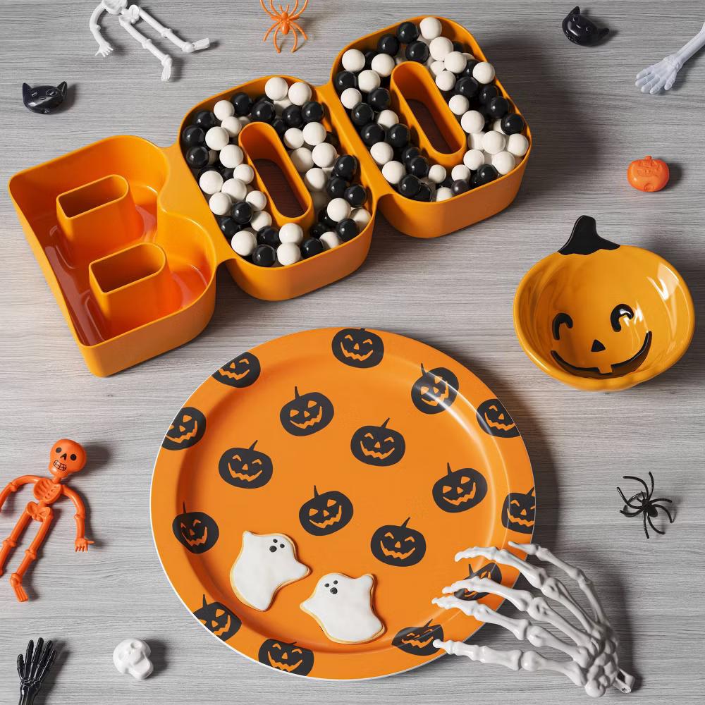 10.5" Halloween Pumpkins Melamine Dinner Plate - Hyde and EEK! Boutique™ - Image 3
