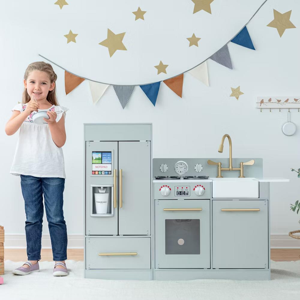 Little Chef Charlotte Modern Wooden Play Kitchen with Realistic Stove, Sink, Fridge & Accessories - Image 2