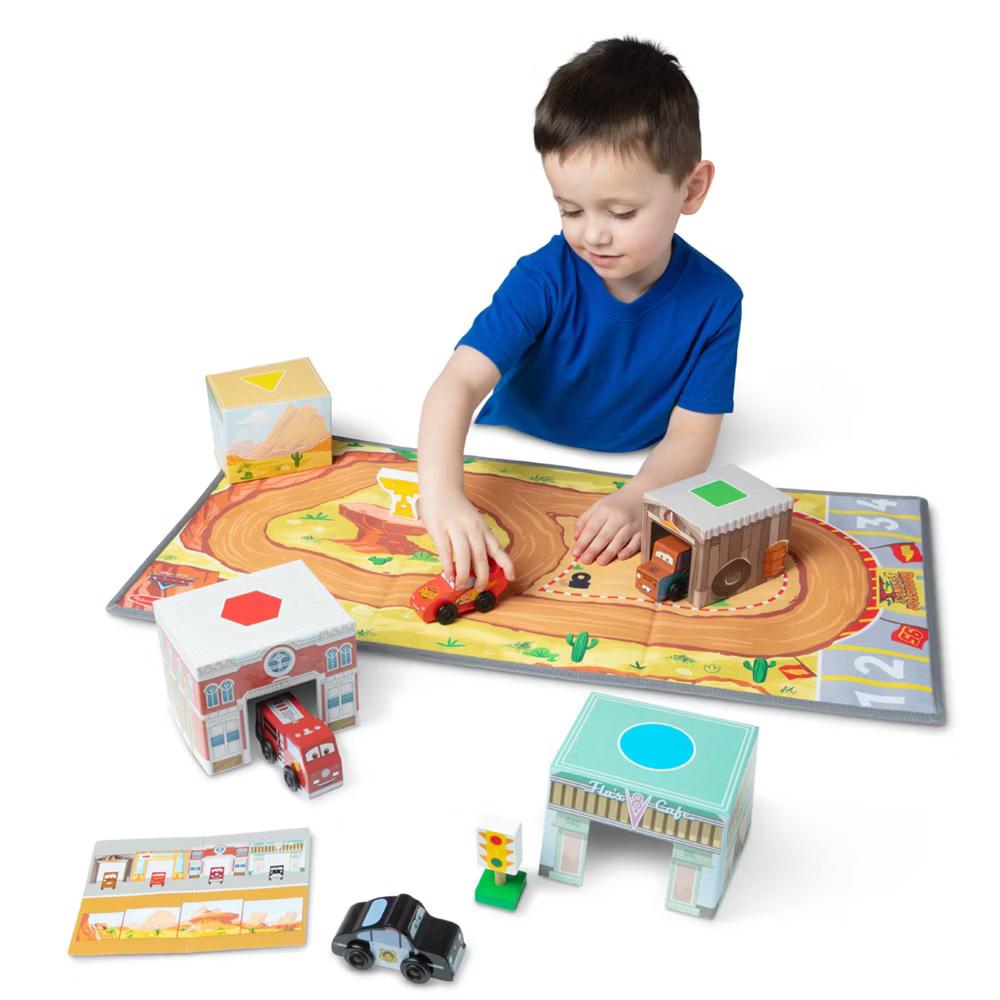 Cars Radiator Springs Nest & Stack Play Set with Wooden Toy Cars - Image 8
