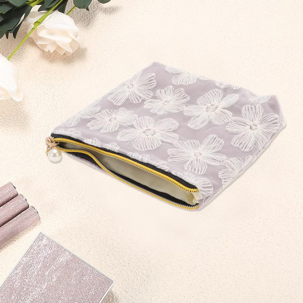 Lightweight Makeup Bag 1 Pc - Image 15