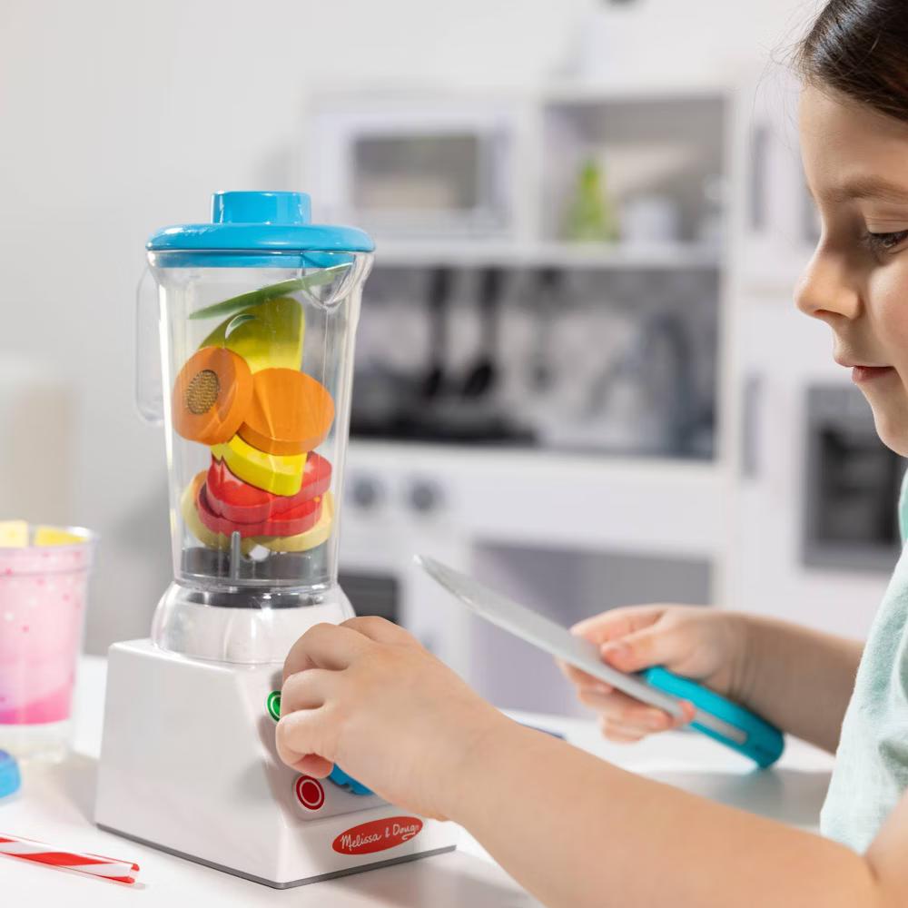 22pc Smoothie Maker Blender Set: Pretend Kitchen Accessories, Creative Educational Play Food - Image 6