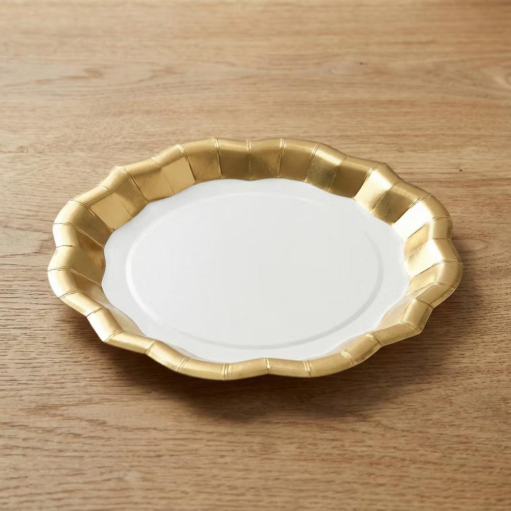 OMG! IT'S PAPER 8ct 10.5" Dinner Paper Plates Gold - Image 4