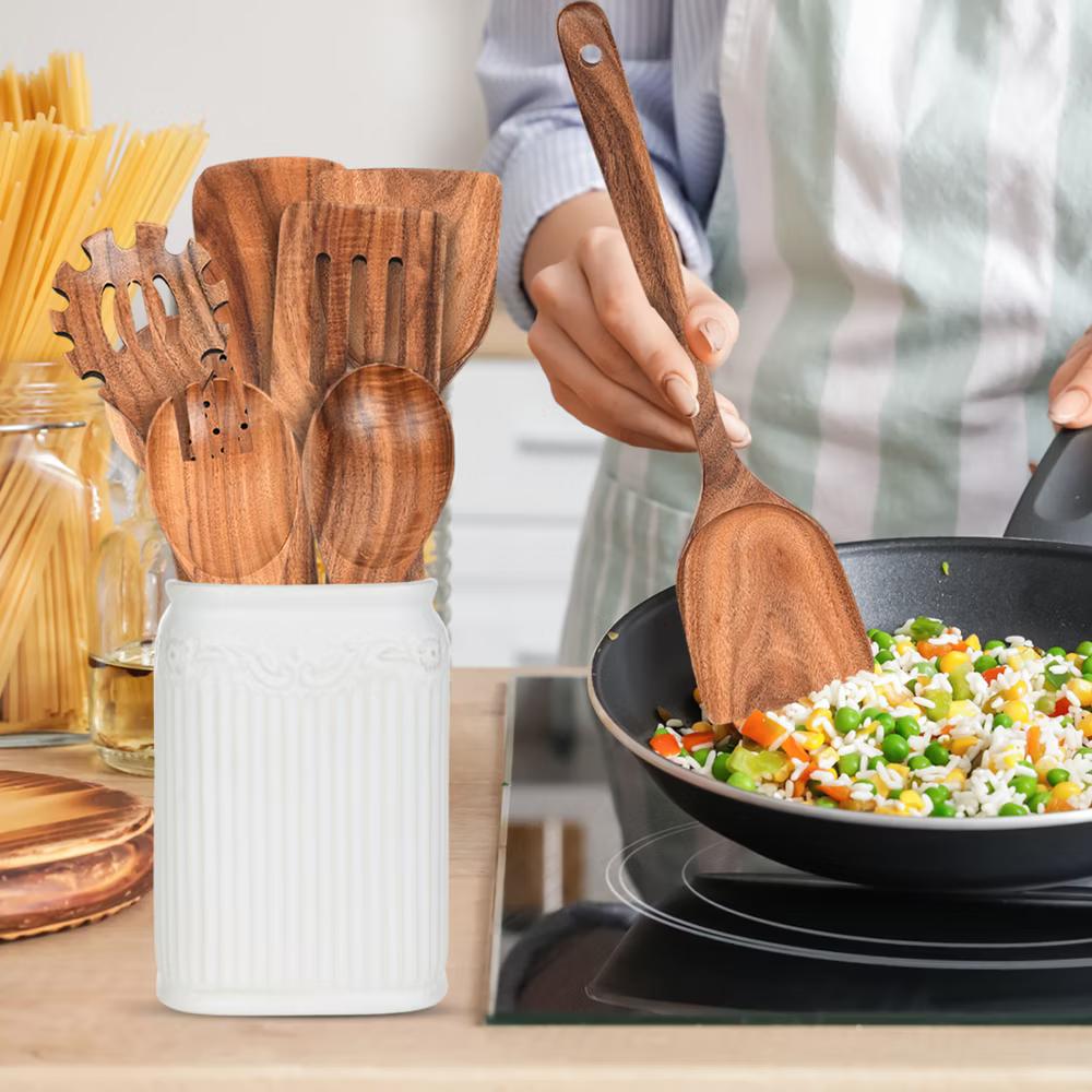7 Piece Elegant Wooden Kitchen Utensils Set - Image 2