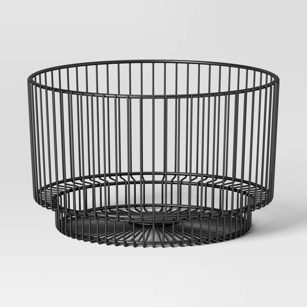 18" x 11" Metal Wire Basket - Image 6