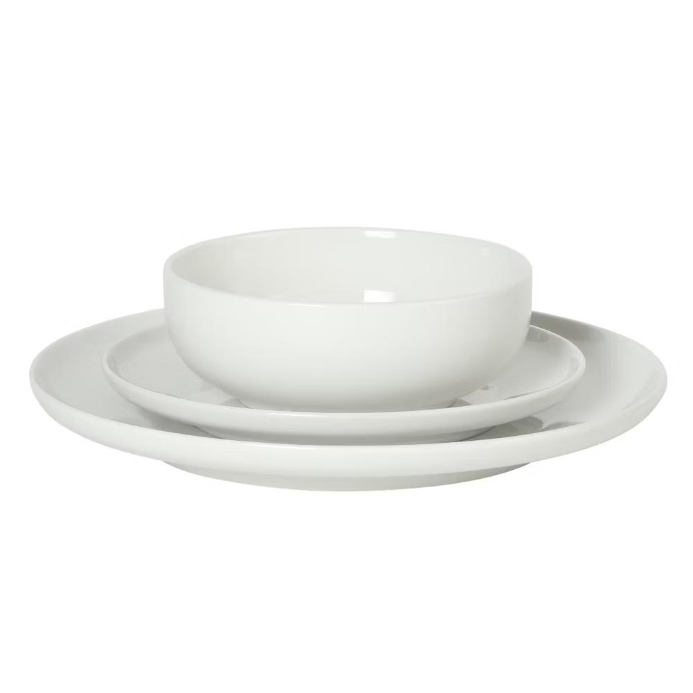 Havenstone 12-Piece Porcelain Dinnerware Set – Dinner Plates, Salad Plates & Bowls, Classic White Everyday Dish Set - Image 3
