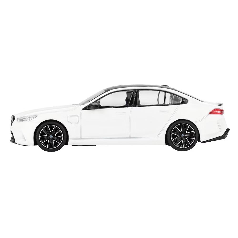 BMW M5 Alpine White with Carbon Top Limited Edition 1/64 Diecast Model Car - Image 2