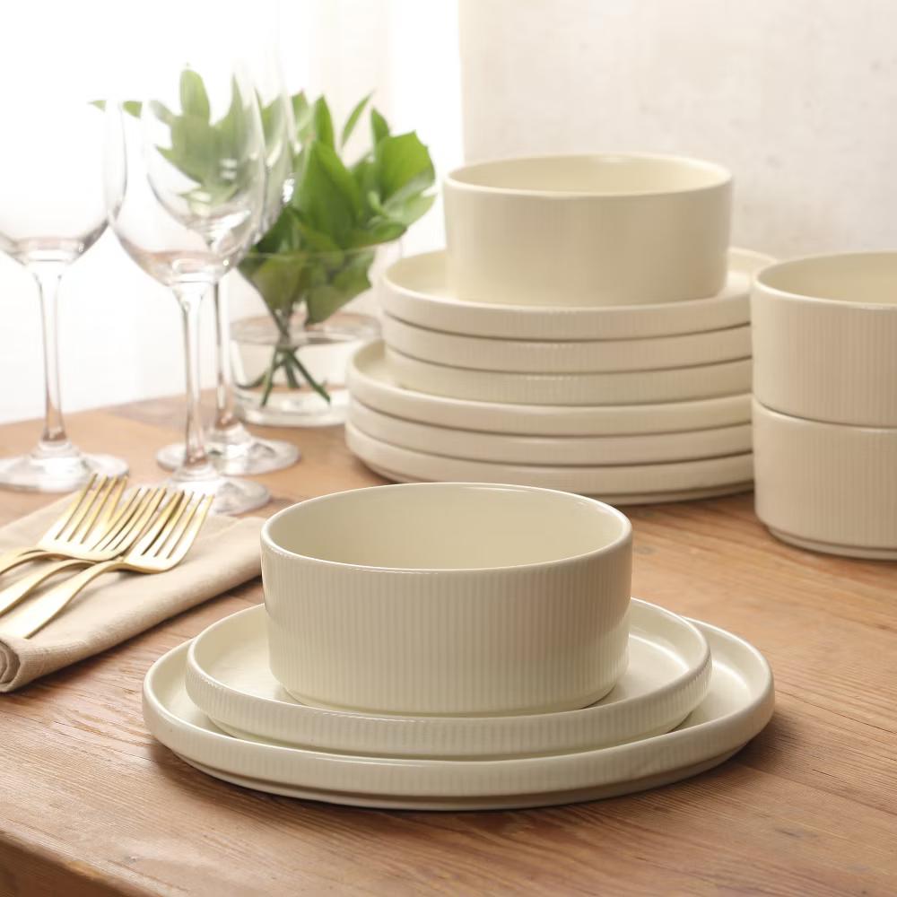 Avant-Garde 12 Piece Stoneware Dinnerware Set for 4, Plates and Bowls Set with Reactive Glaze, Dinner Plates, Salad Plates, Bowls - Image 5