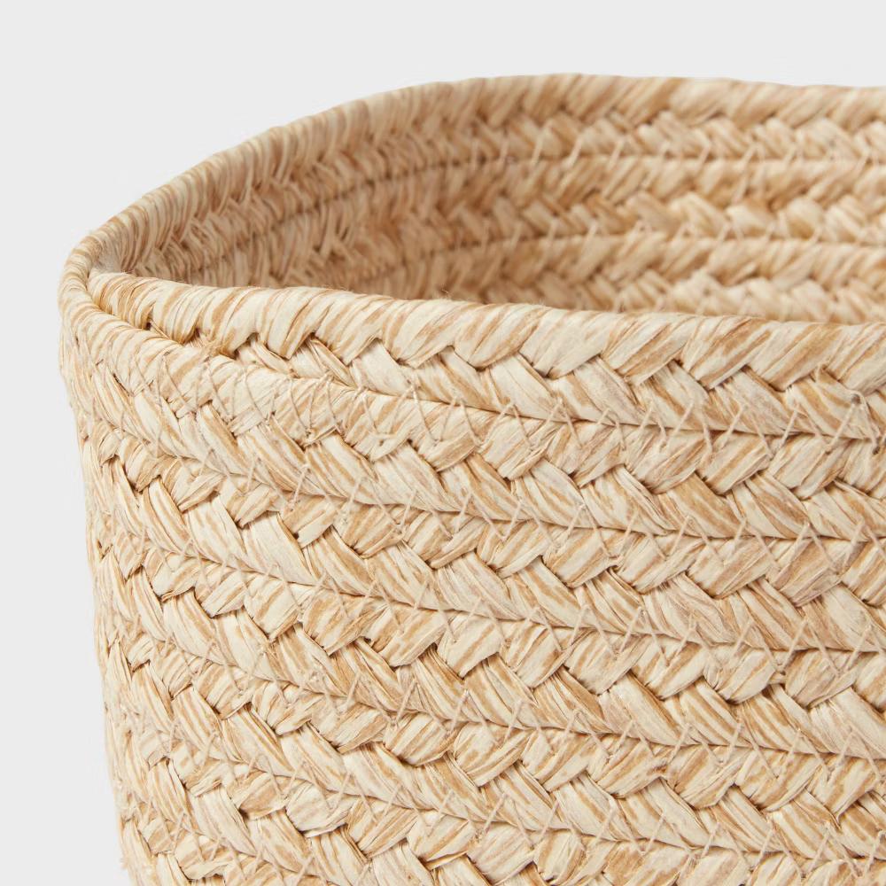 Small Natural Woven Basket - Image 2