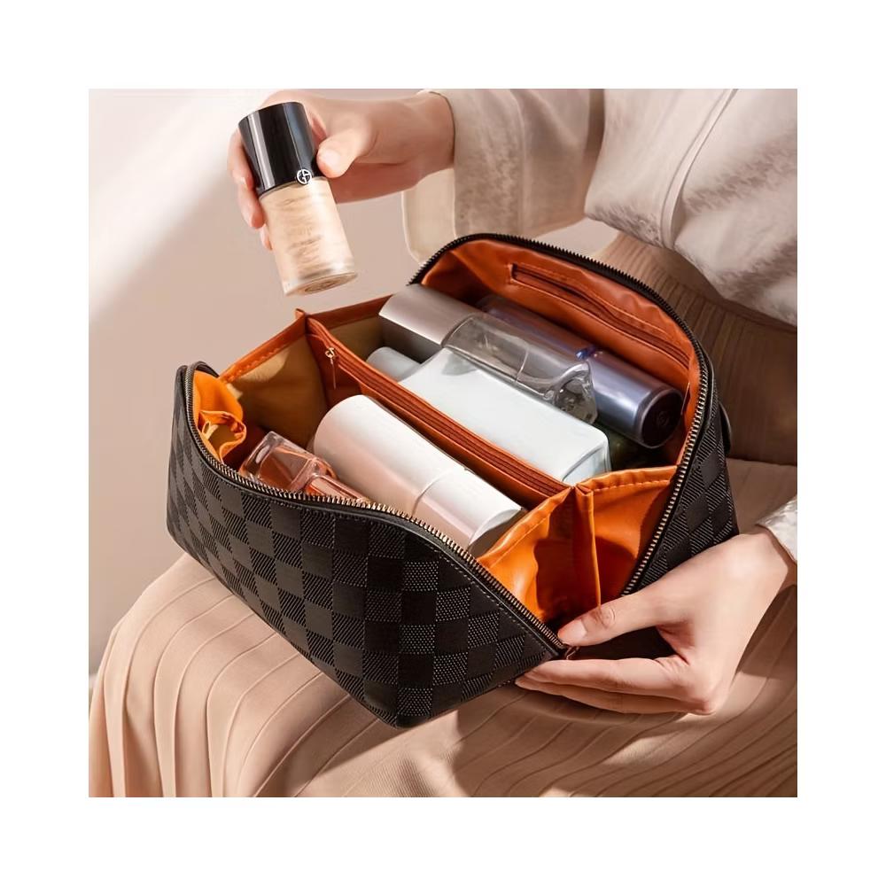 Checkered Makeup Bag, Large Capacity Cosmetic Bag with Handle, Portable Waterproof Travel Toiletry Organizer for Women - Image 2