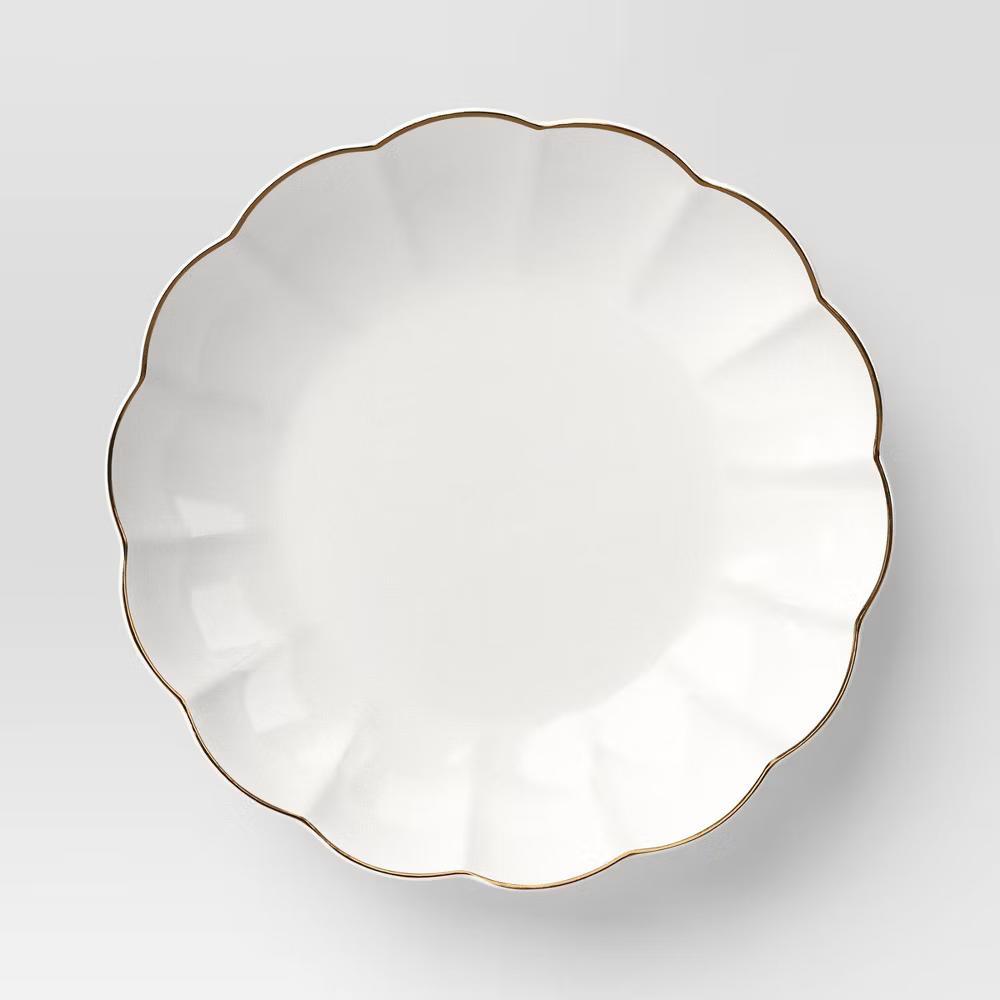33 fl oz Stoneware Scalloped Dinner Bowl Gold Rim