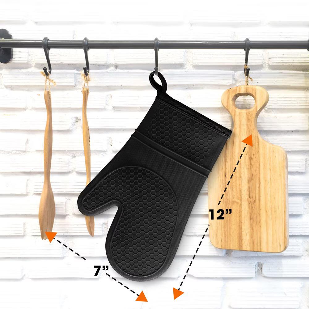 Set of 2 Food Grade Silicone Oven Mitts - Image 6