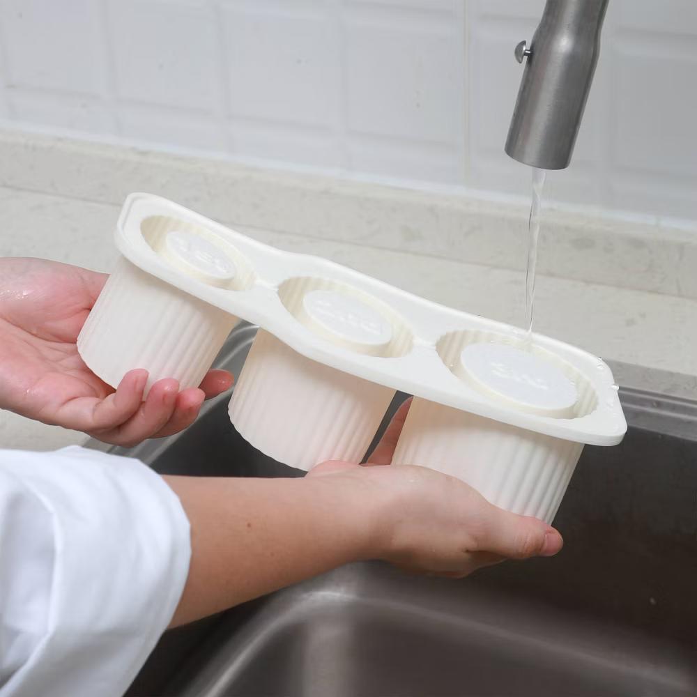 40oz Silicone 3 Tier Tumbler Ice Mold with Lid - Image 14