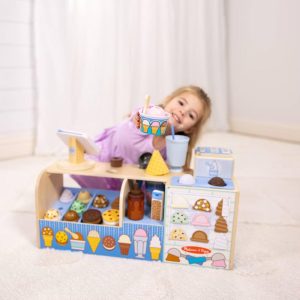 Cool Scoops Ice Creamery Wooden Counter with Play Food Preschool Toy: Creative Play 42-Piece Set
