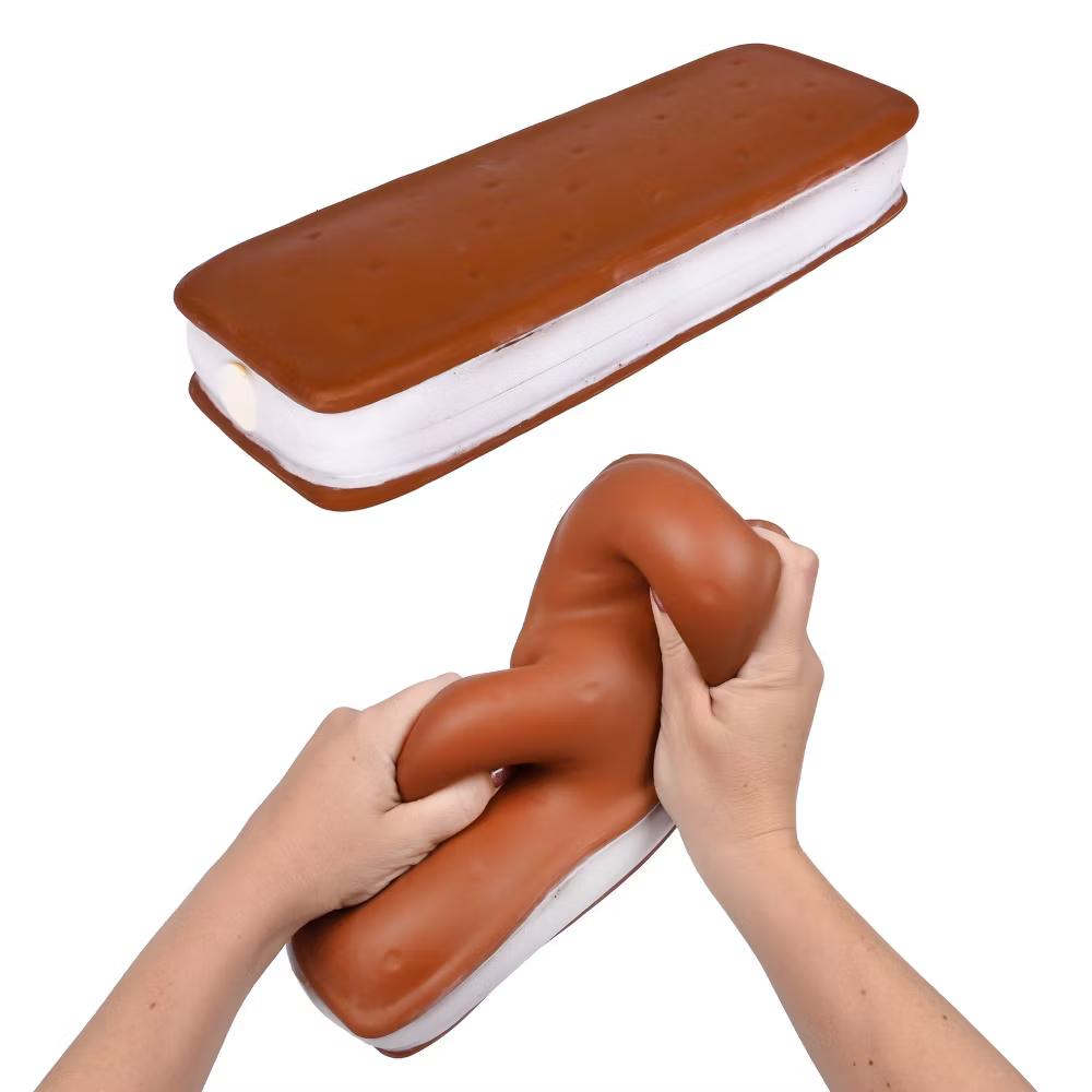 Squeeezy Ice Cream Sandwich Fidget Toy - Image 5